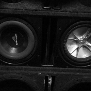 12” vented box and speakers, hits really hard.